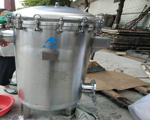 单袋过滤器在塑料行业过滤精度分析